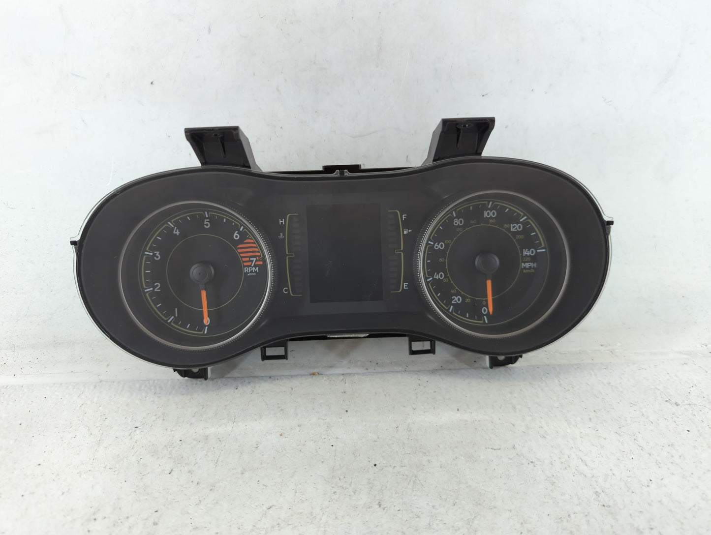 2017-2018 Jeep Cherokee Instrument Cluster Speedometer Gauges P/N:P68309005AC Fits Fits 2017 2018 OEM Used Auto Parts - Oemu