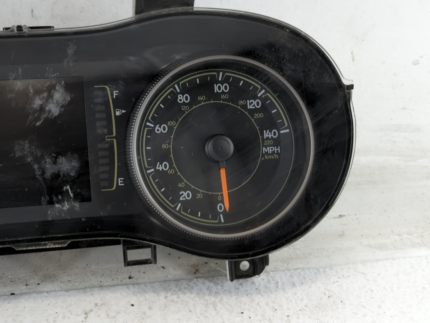 2017-2018 Jeep Cherokee Instrument Cluster Speedometer Gauges P/N:P68309005AD Fits Fits 2017 2018 OEM Used Auto Parts - Oemu