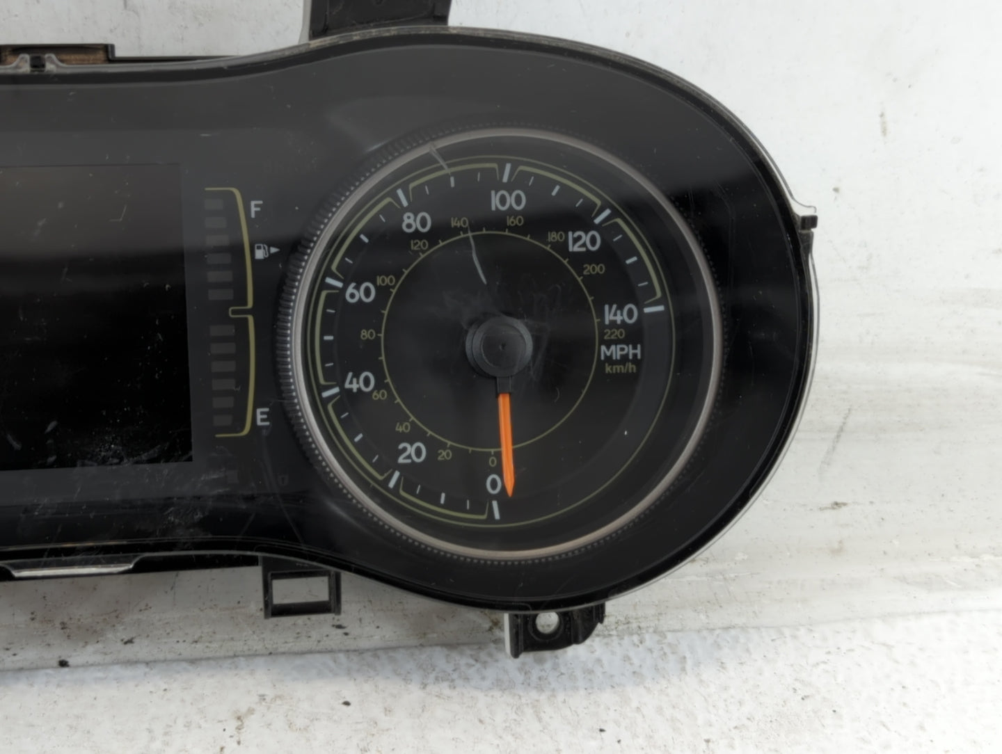 2017-2018 Jeep Cherokee Instrument Cluster Speedometer Gauges P/N:P68309005AD Fits Fits 2017 2018 OEM Used Auto Parts - Oemu