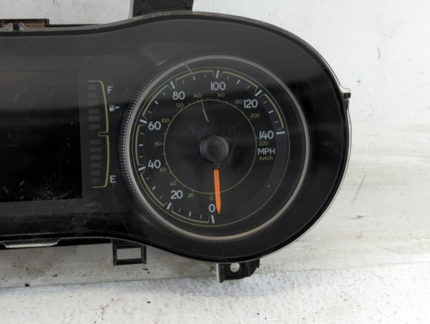 2017-2018 Jeep Cherokee Instrument Cluster Speedometer Gauges P/N:P68309005AD Fits Fits 2017 2018 OEM Used Auto Parts - Oemu
