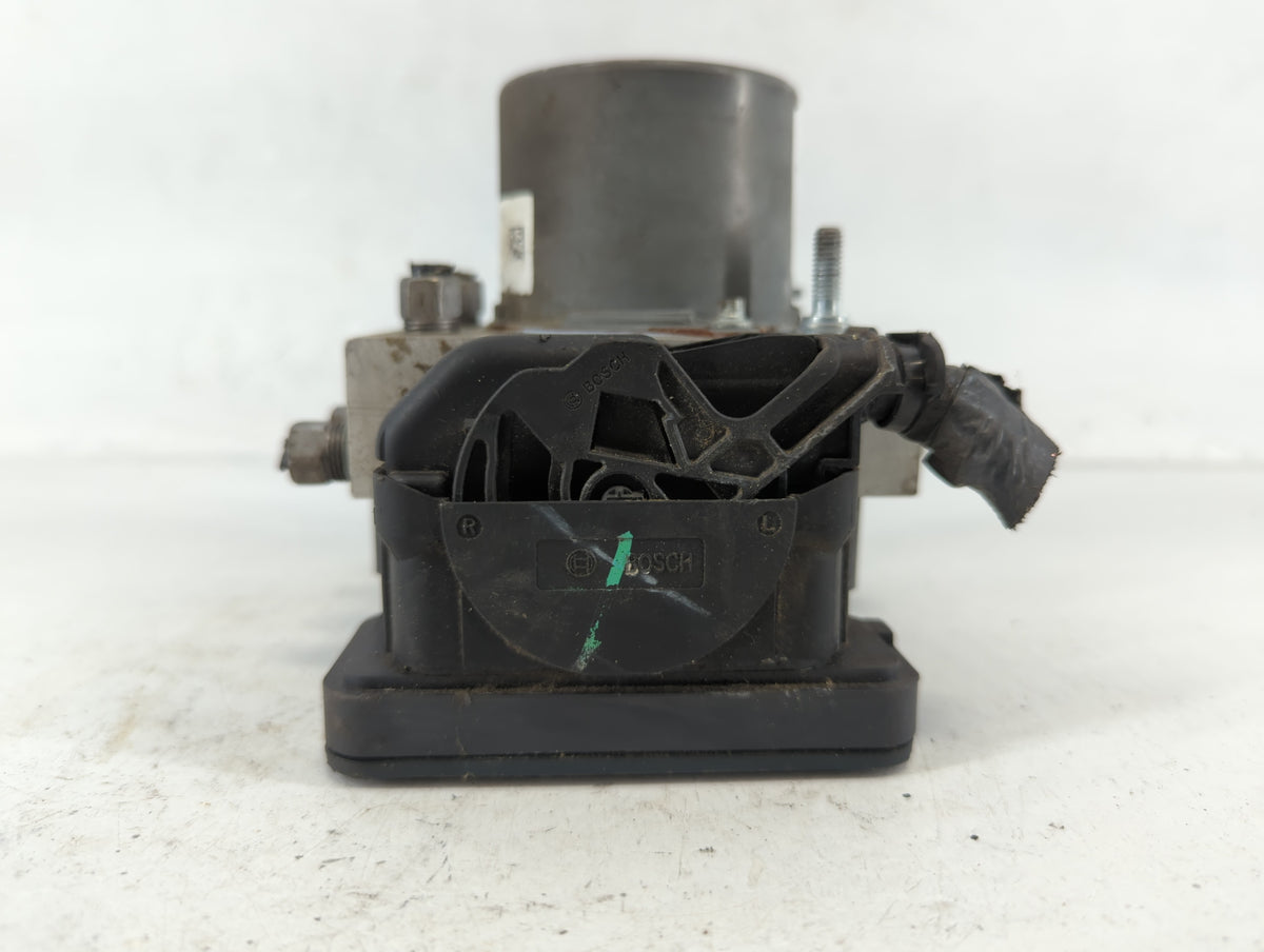 2017 Jeep Cherokee Anti-Lock Brake ABS Pump Module Actuator OEM P/N:P68293541AB Fits OEM Used Auto Parts - Oemusedautoparts1