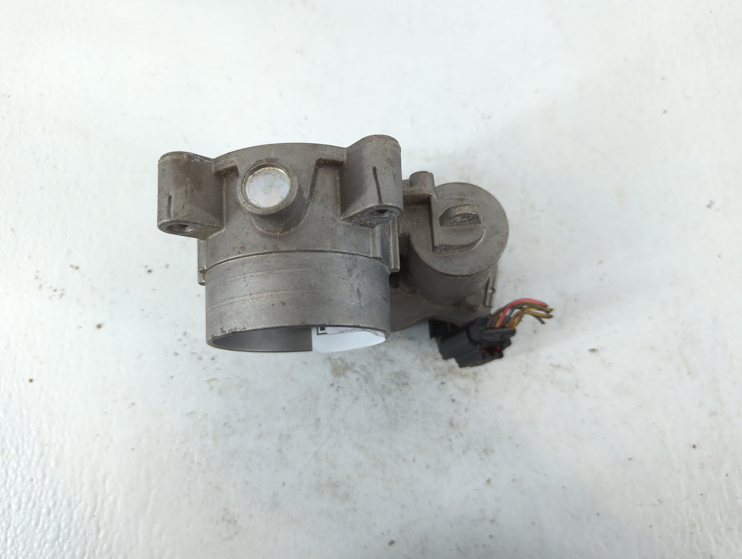 2014-2019 Jeep Cherokee Throttle Body P/N:04891970AB Fits Fits 2014 2015 2016 2017 2018 2019 2020 2021 2022 OEM Used Auto Pa