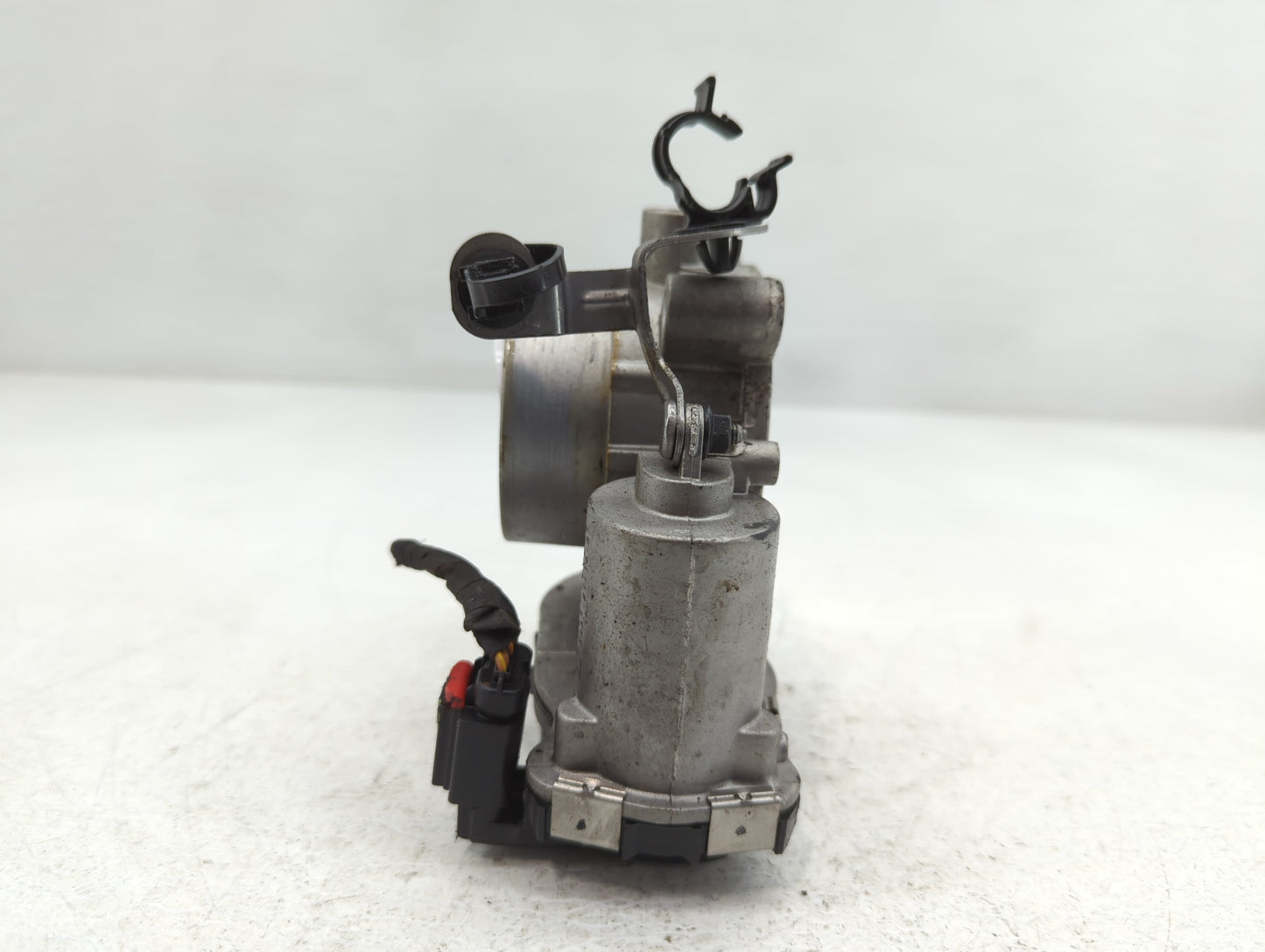 2014-2022 Jeep Cherokee Throttle Body P/N:3487 04891970AB Fits Fits 2011 2012 2013 2014 2015 2016 2017 2018 2019 2020 2021 2