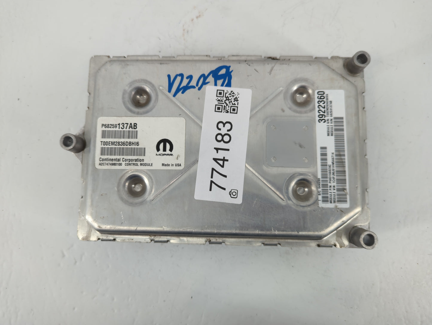 2016-2017 Jeep Cherokee PCM Engine Control Computer ECU ECM PCU OEM P/N:P68259137AB P68316602AC Fits Fits 2016 2017 OEM Used