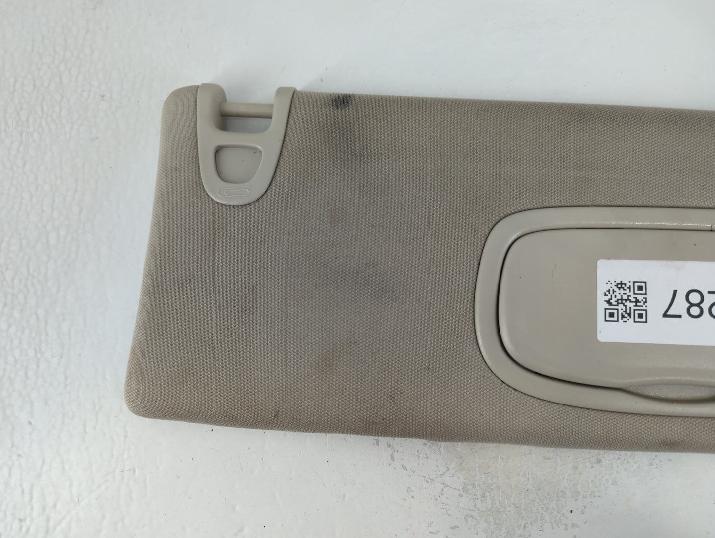 2014-2018 Jeep Cherokee Sun Visor Shade Replacement Passenger Right Mirror Fits Fits 2014 2015 2016 2017 2018 OEM Used Auto 