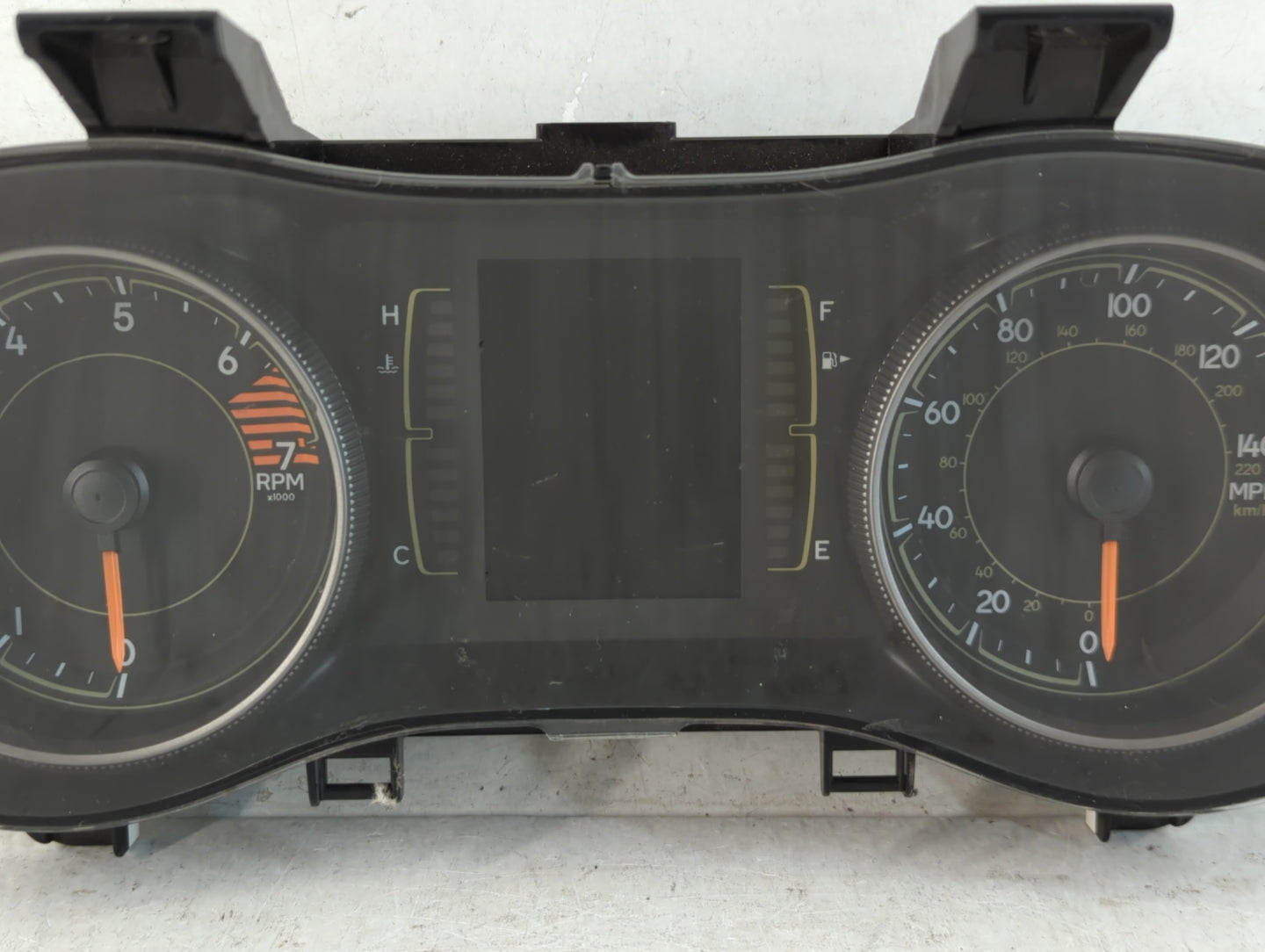 2017-2018 Jeep Cherokee Instrument Cluster Speedometer Gauges P/N:A2C80949600 P68309005AD Fits Fits 2017 2018 OEM Used Auto 