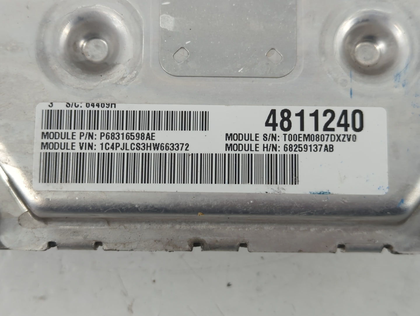 2016-2017 Jeep Cherokee PCM Engine Control Computer ECU ECM PCU OEM P/N:P68259137AB Fits Fits 2016 2017 OEM Used Auto Parts 