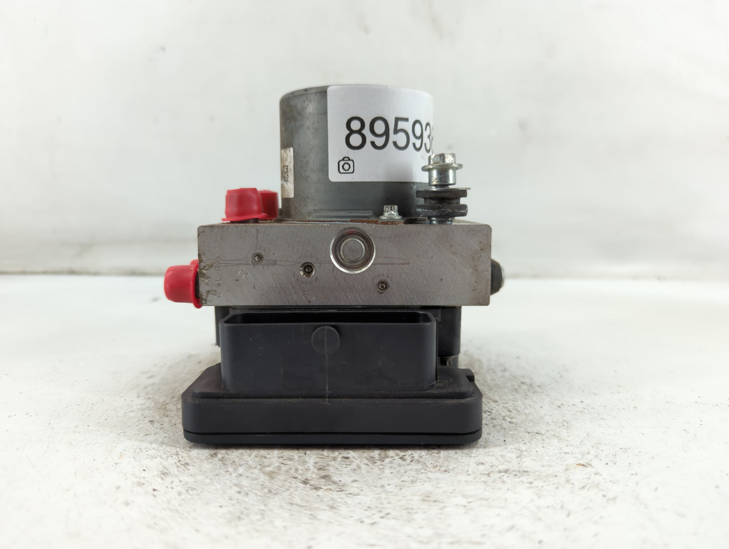 2017 Jeep Cherokee ABS Pump Control Module Replacement P/N:68293541AB Fits OEM Used Auto Parts - Oemusedautoparts1.com
