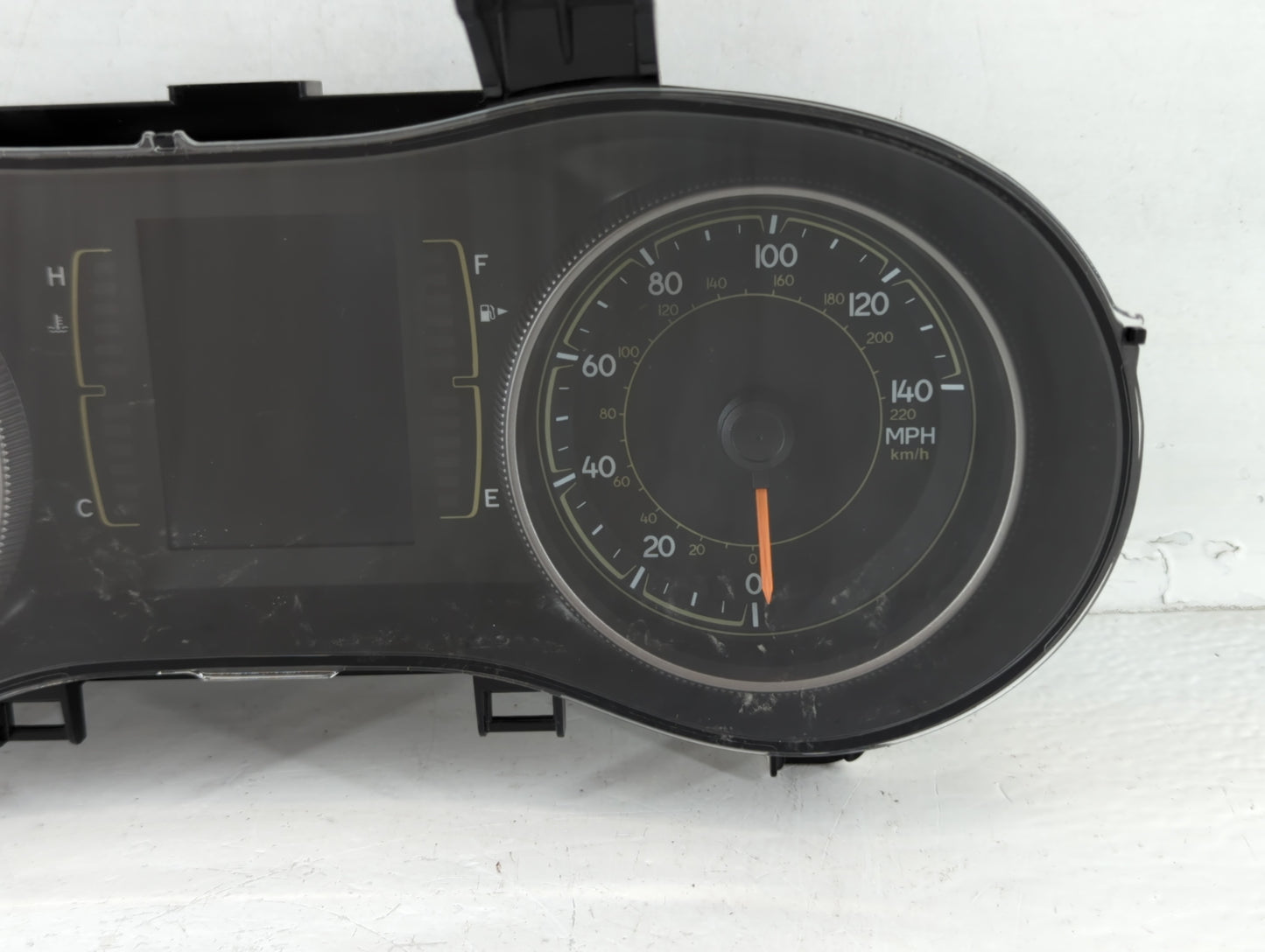 2017-2018 Jeep Cherokee Instrument Cluster Speedometer Gauges P/N:P68309005AD Fits Fits 2017 2018 OEM Used Auto Parts - Oemu