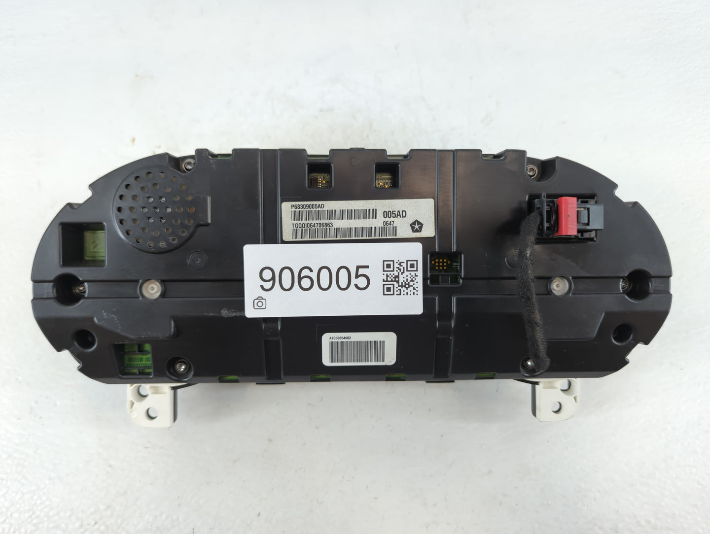 2017-2018 Jeep Cherokee Instrument Cluster Speedometer Gauges P/N:P68309005AD Fits Fits 2017 2018 OEM Used Auto Parts - Oemu