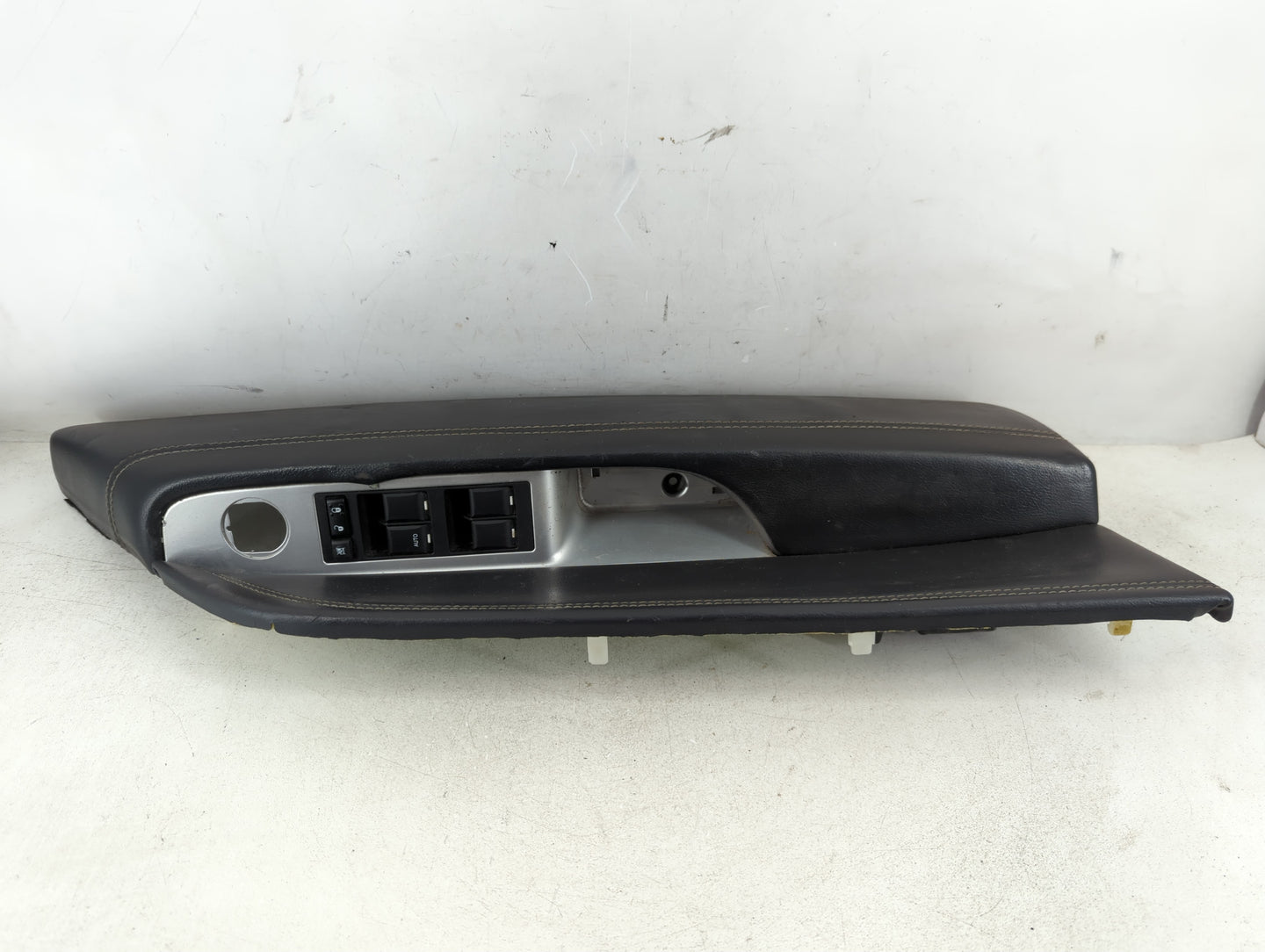 2017 Jeep Compass Master Power Window Switch Replacement Driver Side Left P/N:75131370219 Fits OEM Used Auto Parts - Oemused