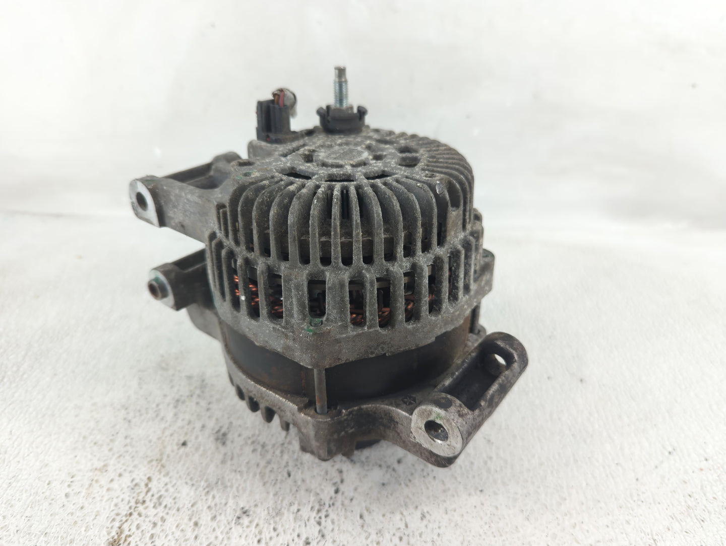 2017-2022 Jeep Compass Alternator Replacement Generator Charging Assembly Engine OEM P/N:56029624AB Fits OEM Used Auto Parts