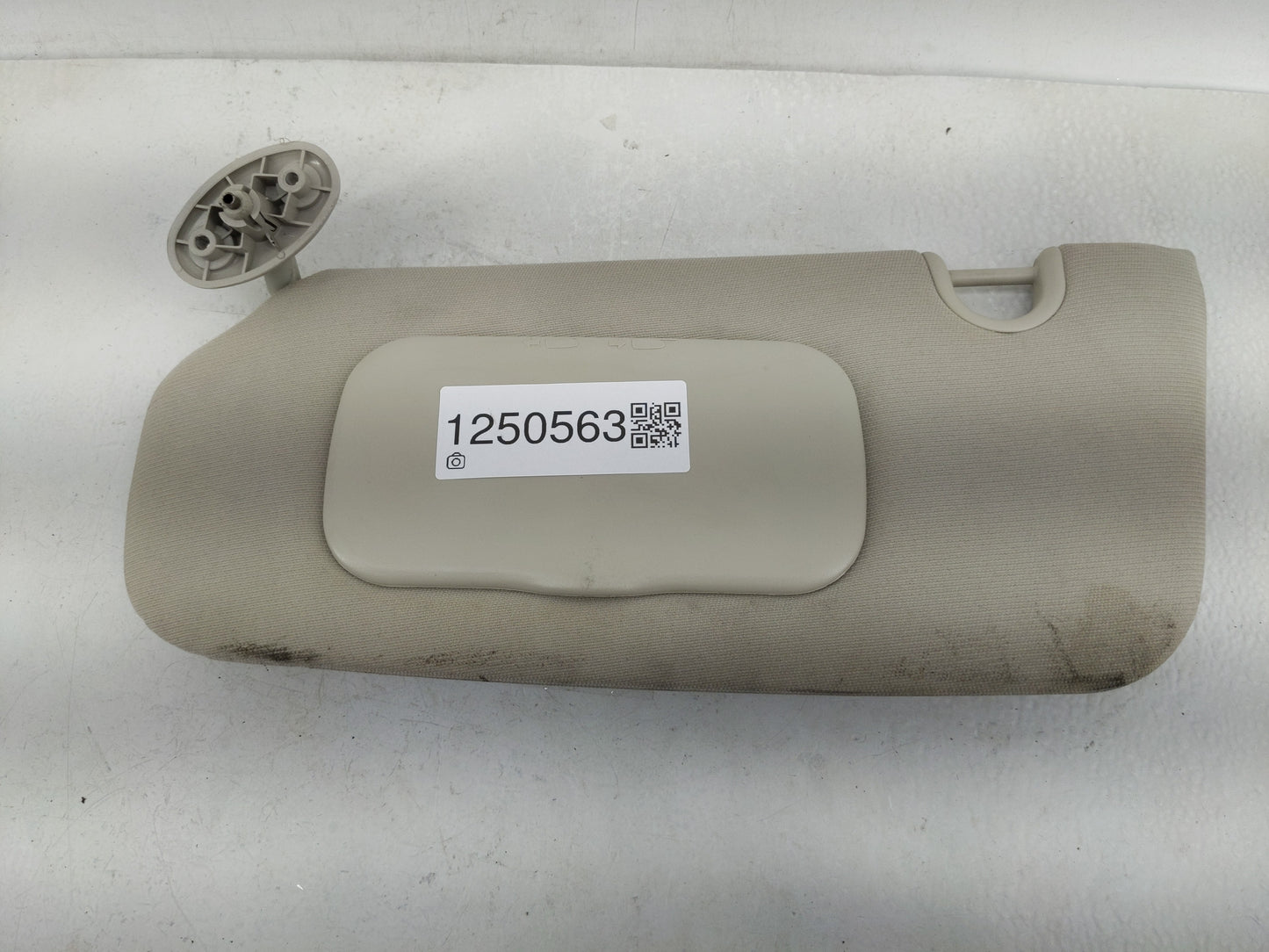 2010-2017 Jeep Compass Sun Visor Shade Replacement Driver Left Mirror Fits Fits 2010 2011 2012 2013 2014 2015 2016 2017 OEM 