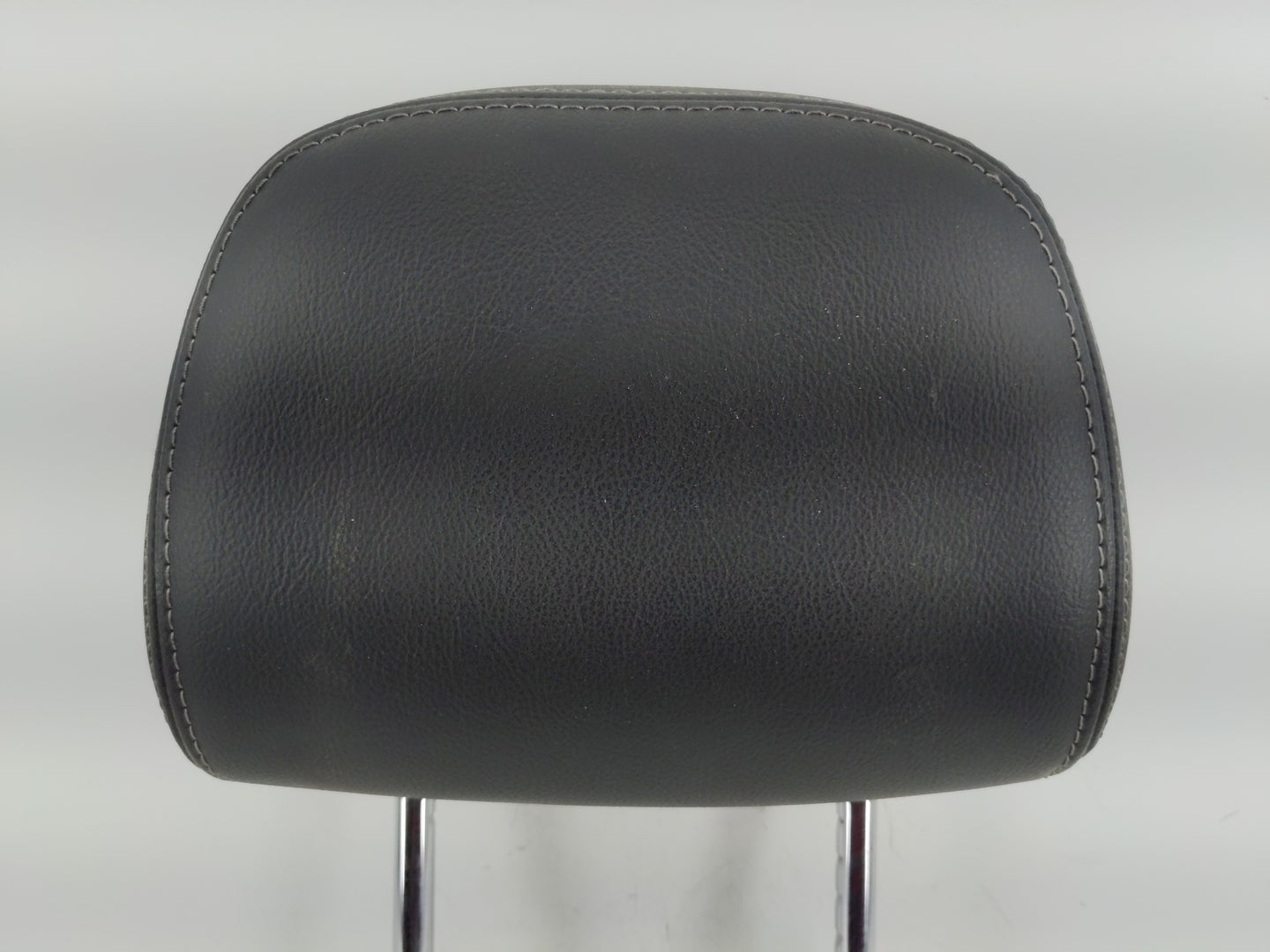 2017 Jeep Compass Headrest Head Rest Rear Seat Fits OEM Used Auto Parts - Oemusedautoparts1.com