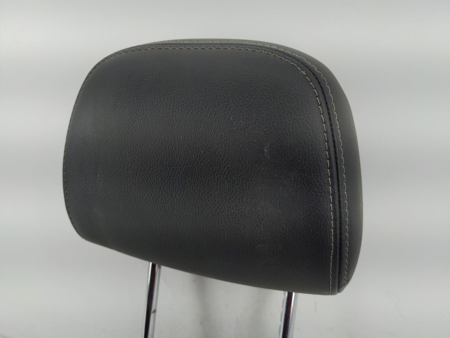 2017 Jeep Compass Headrest Head Rest Rear Seat Fits OEM Used Auto Parts - Oemusedautoparts1.com