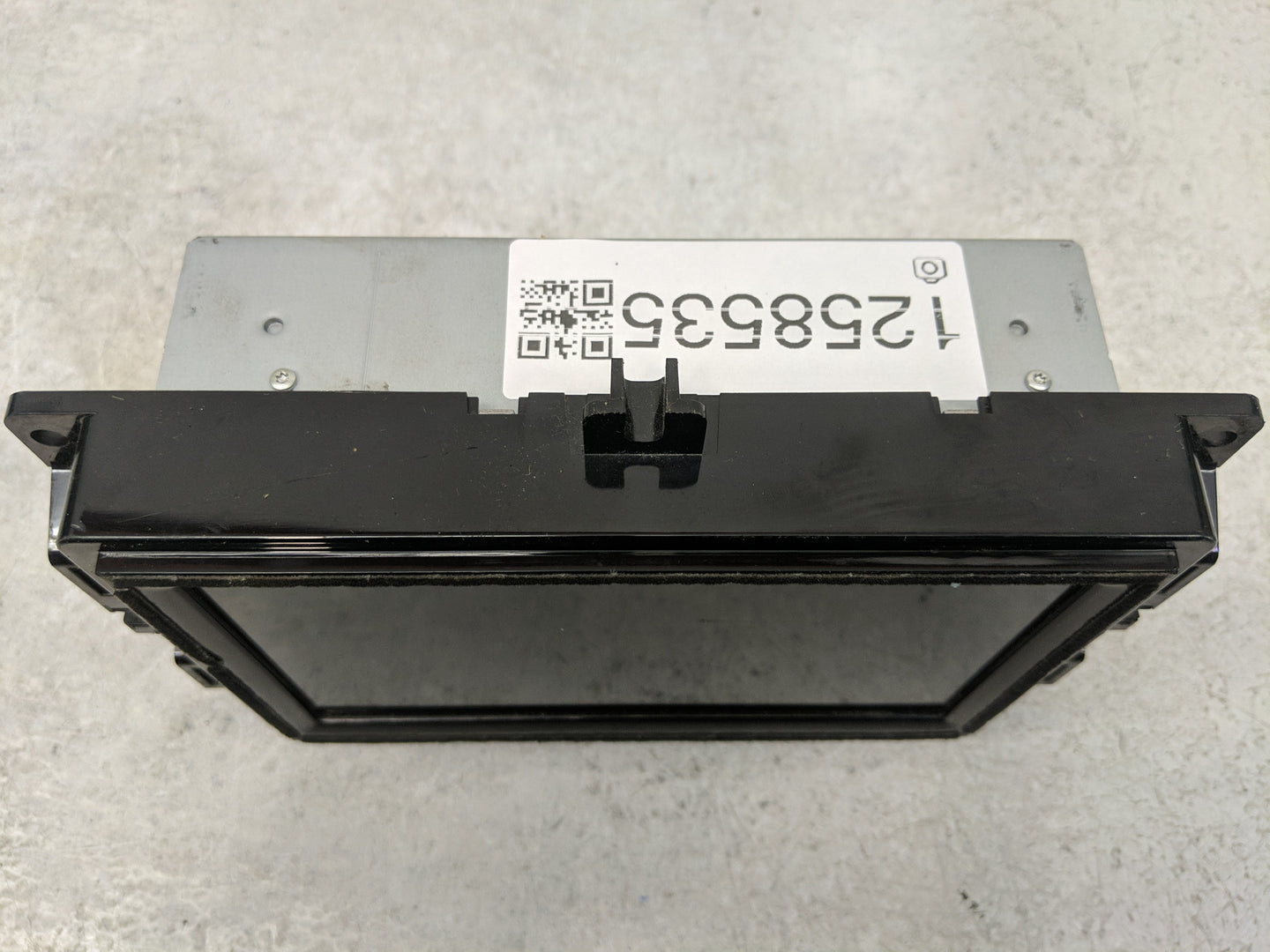 2017 Jeep Compass Radio AM FM Cd Player Receiver Replacement Fits OEM Used Auto Parts - Oemusedautoparts1.com