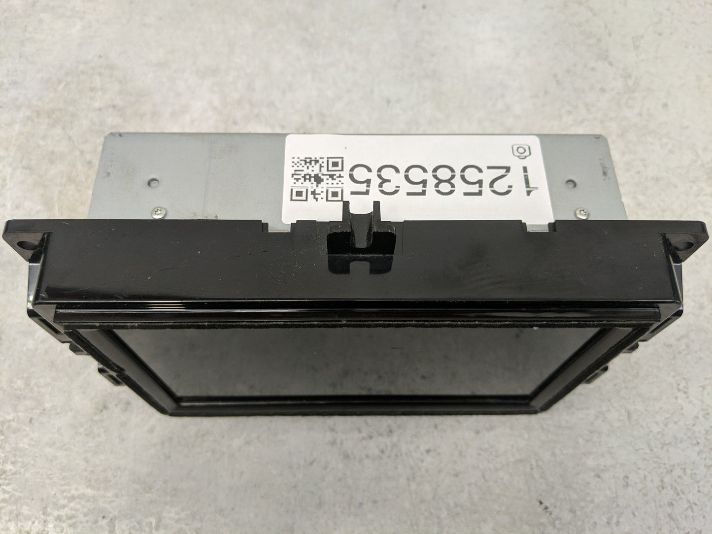 2017 Jeep Compass Radio AM FM Cd Player Receiver Replacement Fits OEM Used Auto Parts - Oemusedautoparts1.com