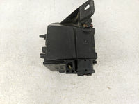 2017 Jeep Compass Fusebox Fuse Box Panel Relay Module P/N:52027004 Fits OEM Used Auto Parts - Oemusedautoparts1.com