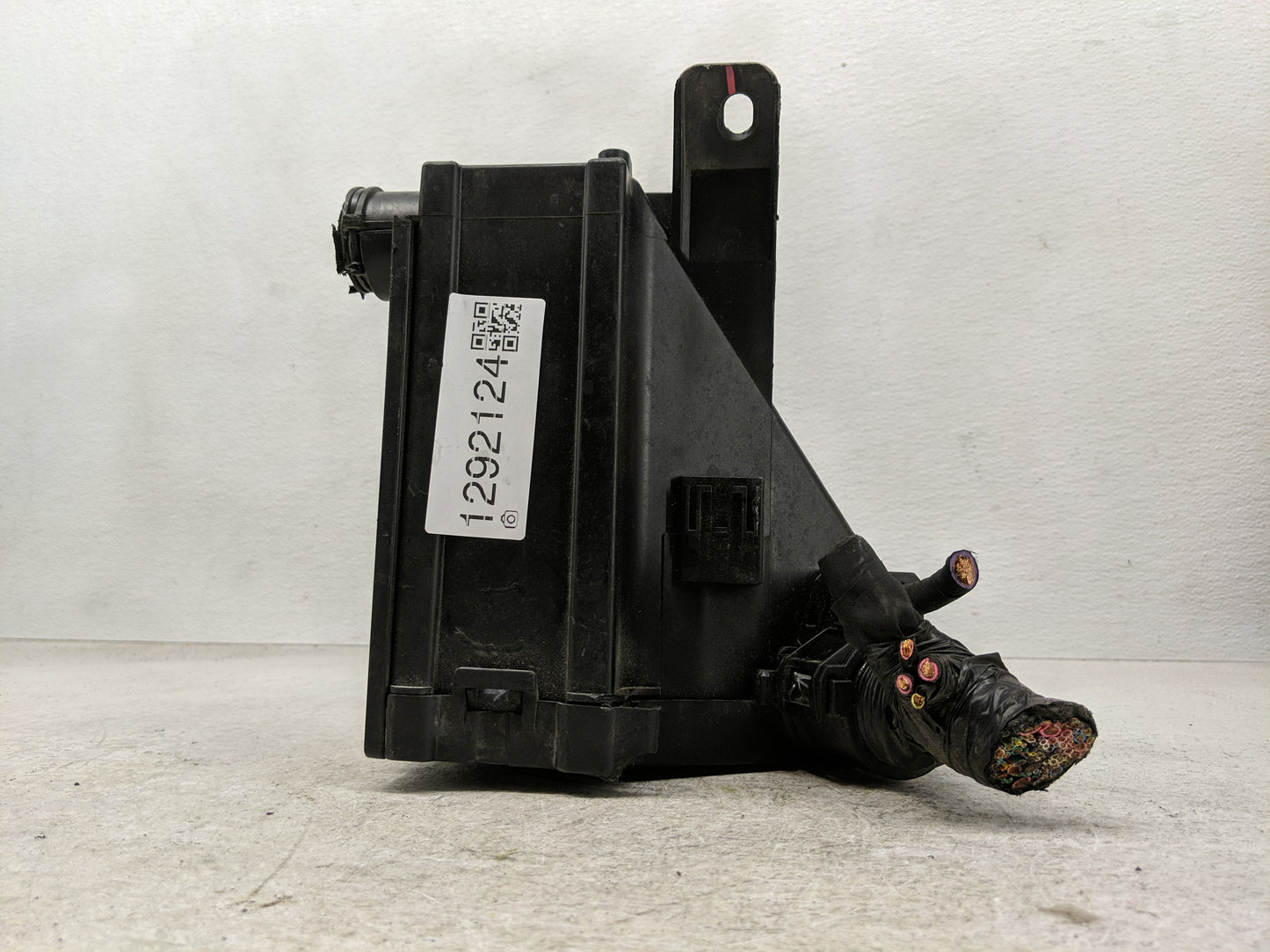 2017 Jeep Compass Fusebox Fuse Box Panel Relay Module P/N:52027004 Fits OEM Used Auto Parts - Oemusedautoparts1.com