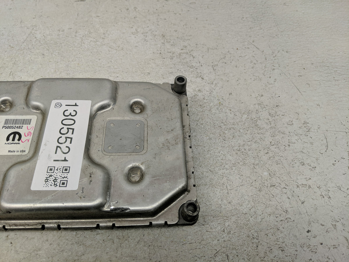 2017-2018 Jeep Compass PCM Engine Control Computer ECU ECM PCU OEM P/N:P68258501AD Fits Fits 2017 2018 OEM Used Auto Parts -