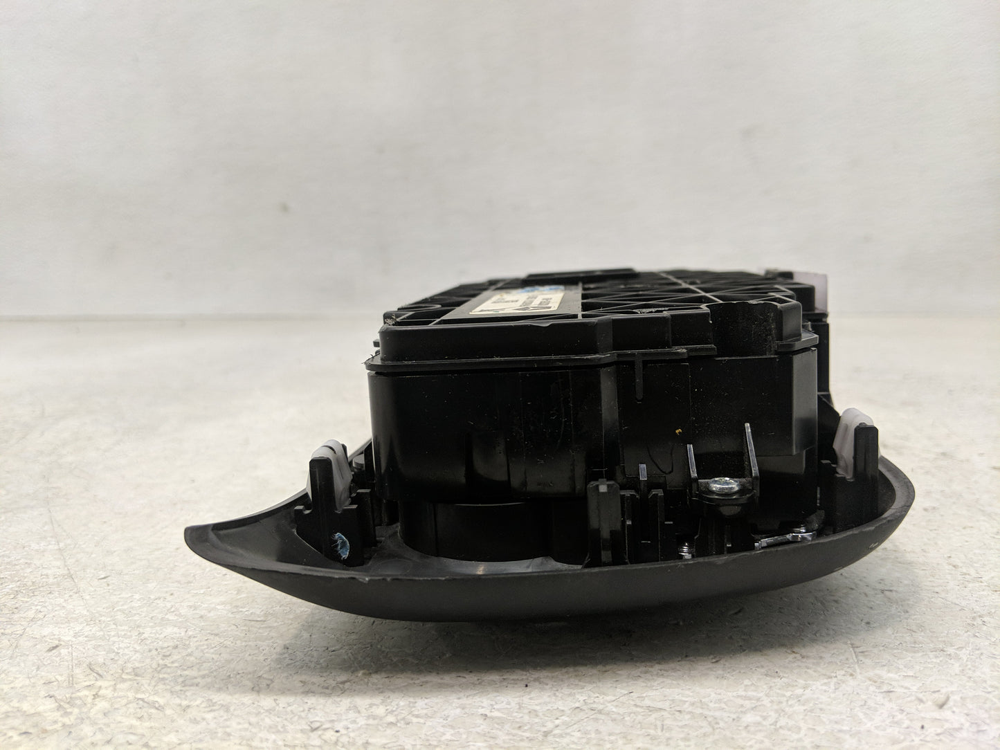 2017 Jeep Compass Climate Control Module Temperature AC/Heater Replacement P/N:P5VA58DX9AD Fits OEM Used Auto Parts - Oemuse