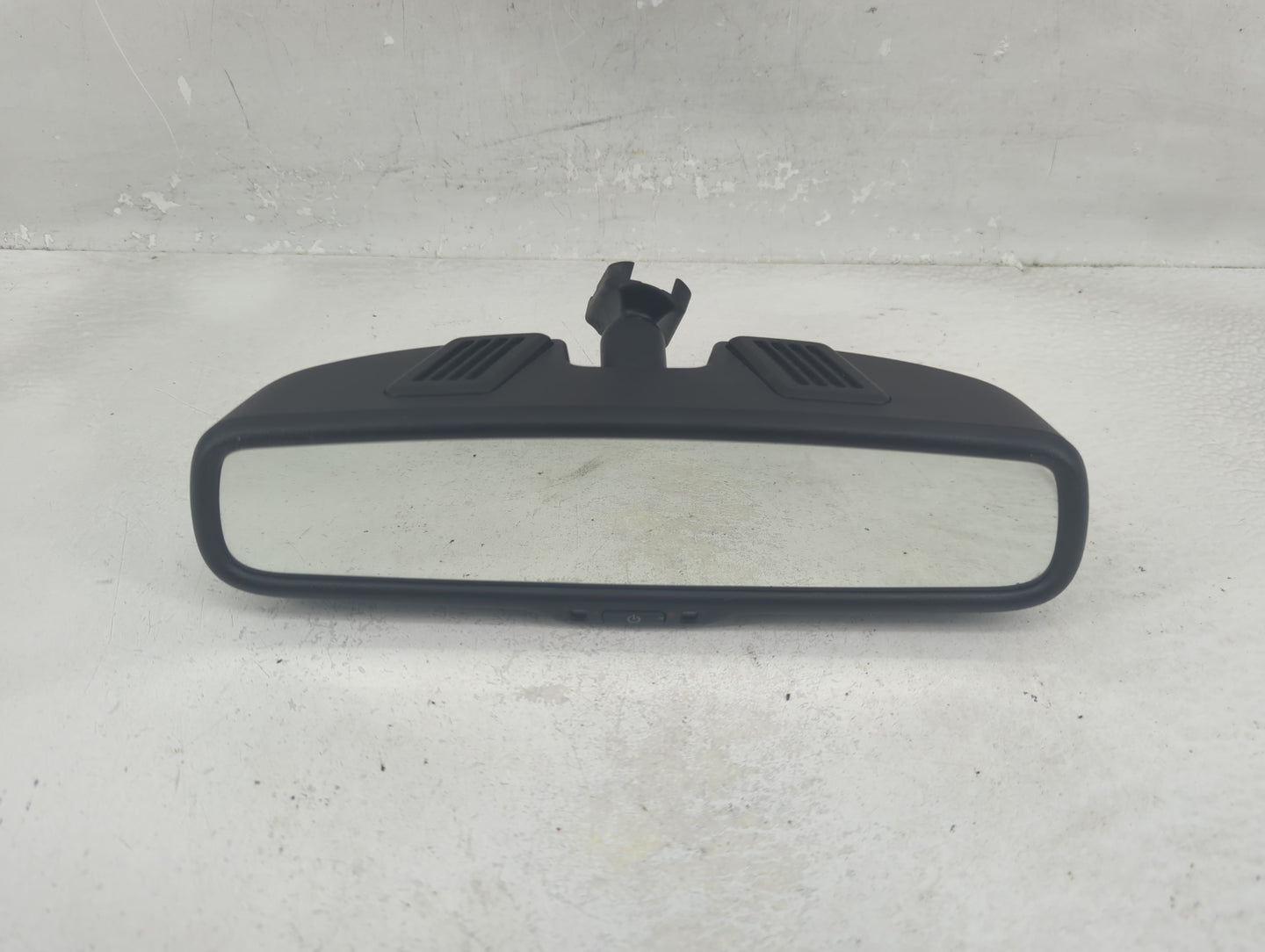 2017 Jeep Compass Interior Rear View Mirror Replacement OEM P/N:905-4033 55157457AD Fits Fits 2010 2011 2012 2013 2014 2015 
