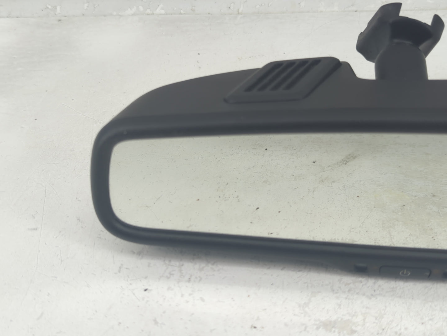 2017 Jeep Compass Interior Rear View Mirror Replacement OEM P/N:905-4033 55157457AD Fits Fits 2010 2011 2012 2013 2014 2015 