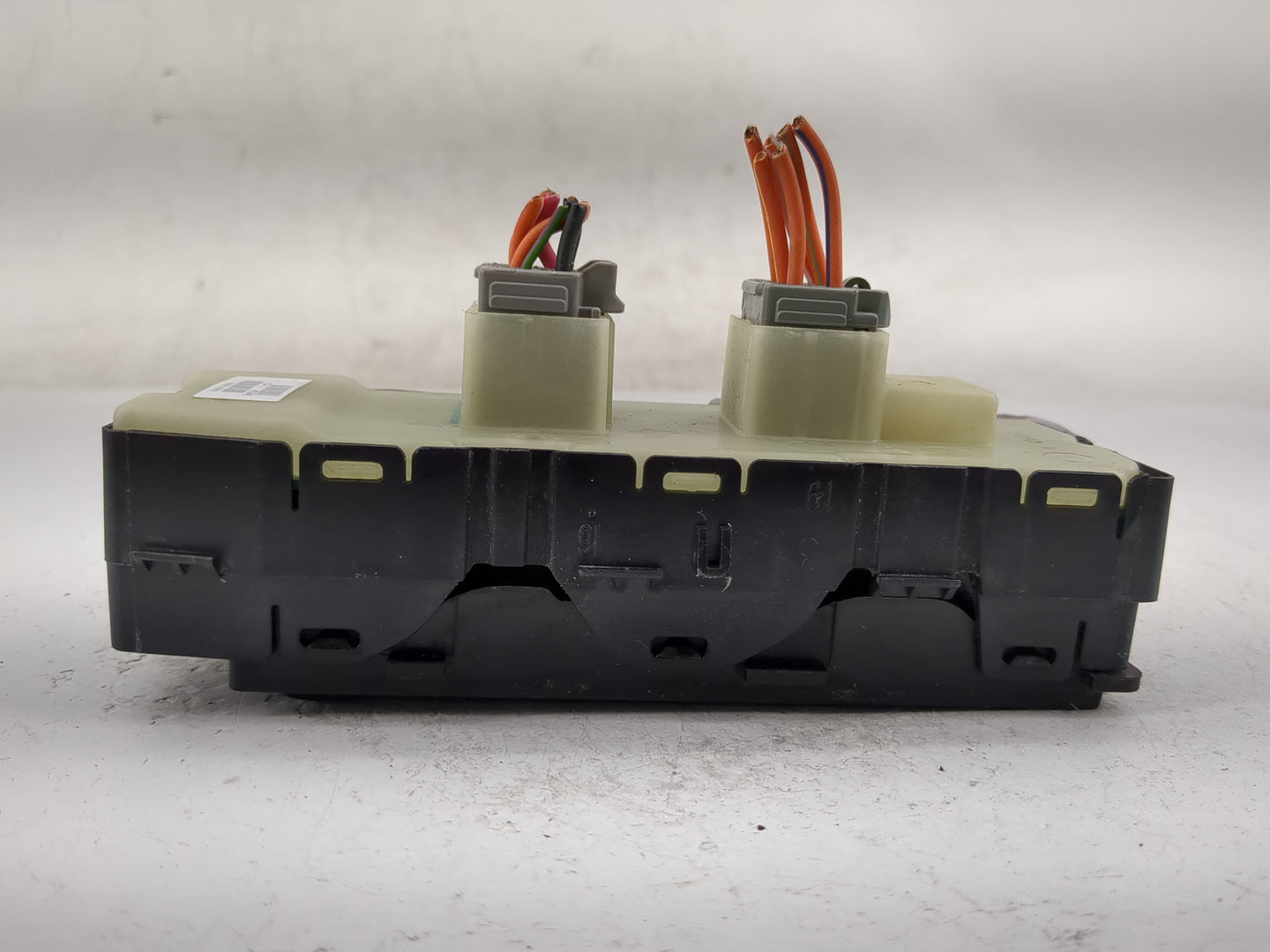 2017 Jeep Compass Master Power Window Switch Replacement Driver Side Left P/N:04602780AA Fits OEM Used Auto Parts - Oemuseda