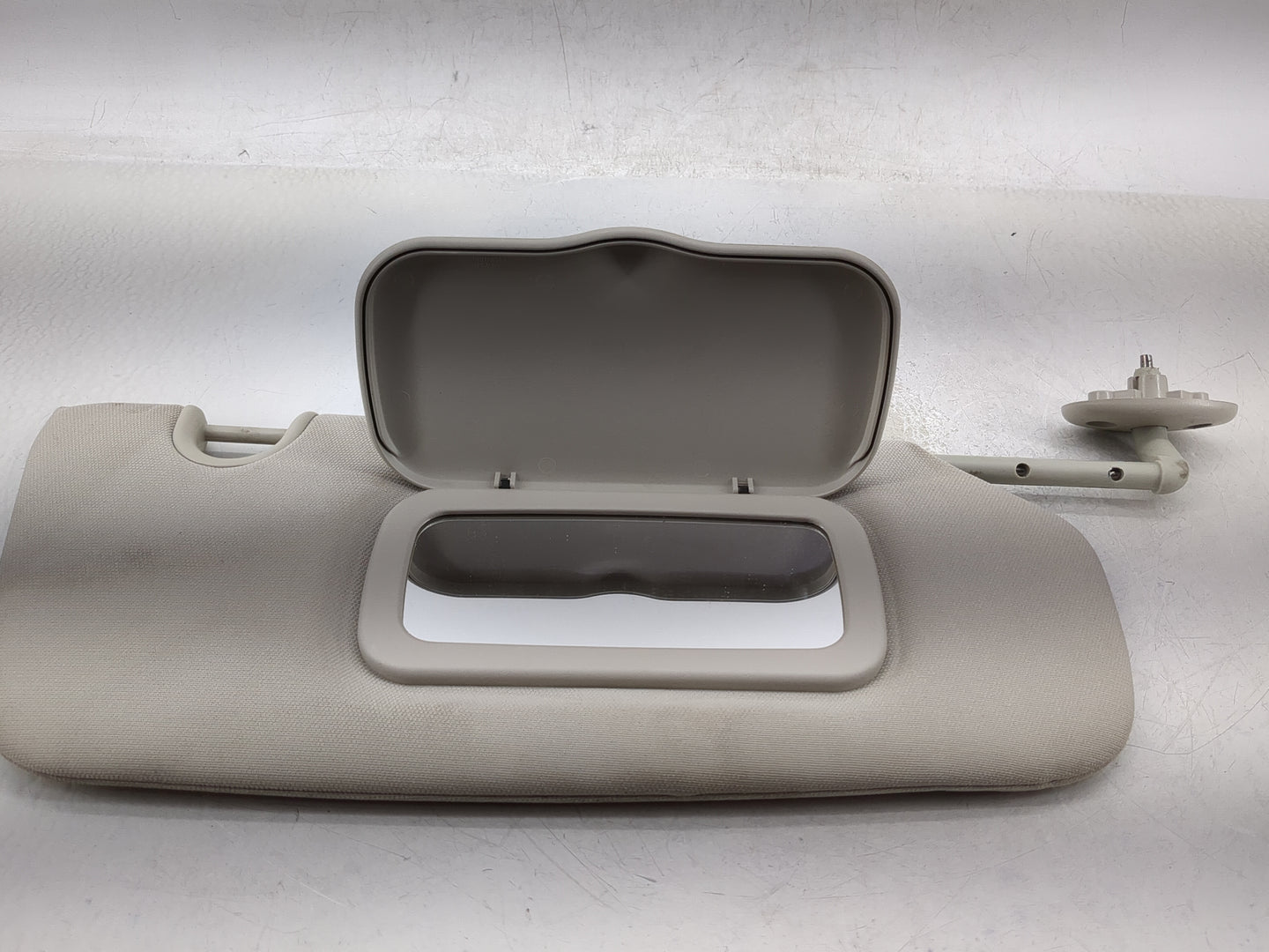 2010-2017 Jeep Compass Sun Visor Shade Replacement Driver Left Mirror Fits Fits 2010 2011 2012 2013 2014 2015 2016 2017 OEM 