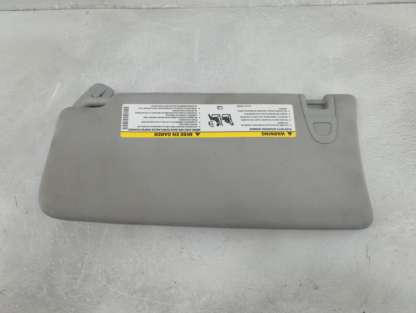 2017 Jeep Compass Sun Visor Shade Replacement Passenger Right Mirror Fits OEM Used Auto Parts - Oemusedautoparts1.com