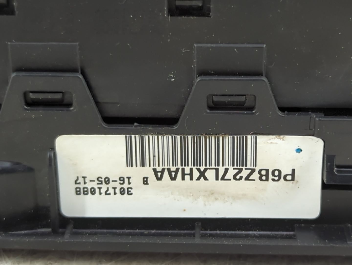 2017 Jeep Compass Master Power Window Switch Replacement Driver Side Left P/N:P6BZ271XHAA Fits OEM Used Auto Parts - Oemused