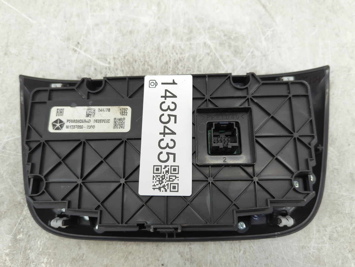 2017 Jeep Compass Climate Control Module Temperature AC/Heater Replacement P/N:P5VA59DX9AD MX237050-2350 Fits OEM Used Auto 
