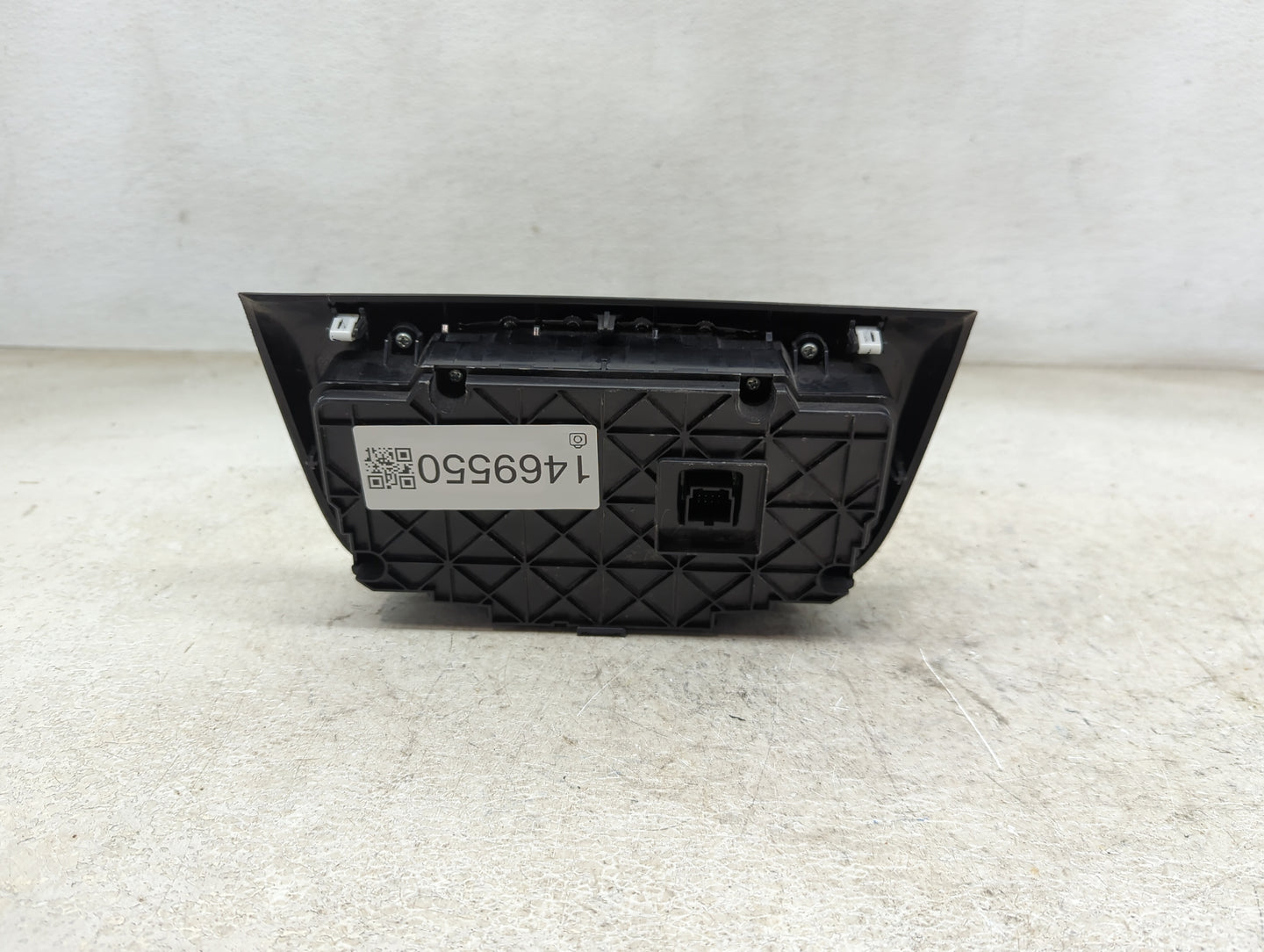 2017 Jeep Compass Climate Control Module Temperature AC/Heater Replacement Fits OEM Used Auto Parts - Oemusedautoparts1.com