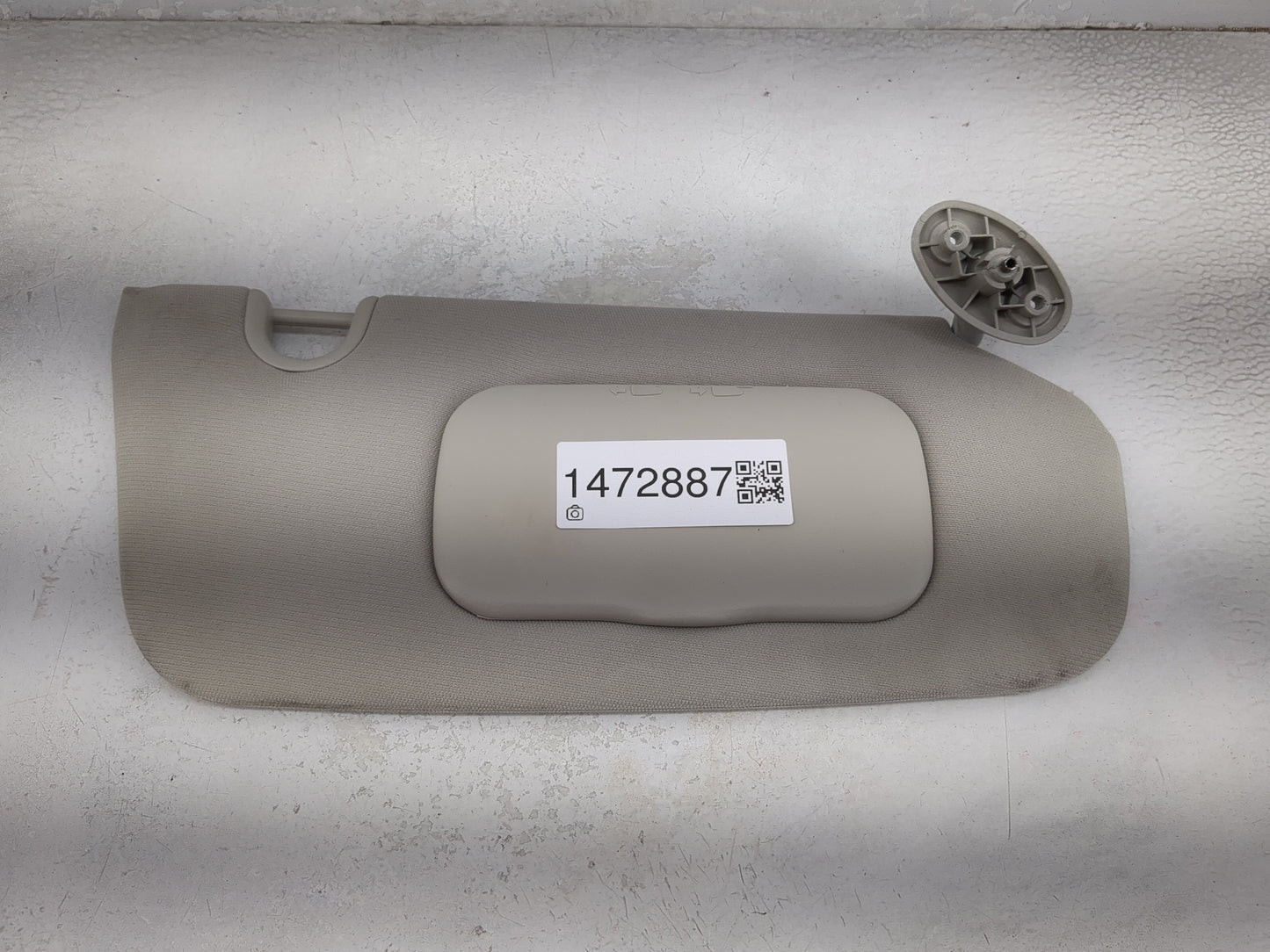 2010-2017 Jeep Compass Sun Visor Shade Replacement Passenger Right Mirror Fits Fits 2010 2011 2012 2013 2014 2015 2016 2017 