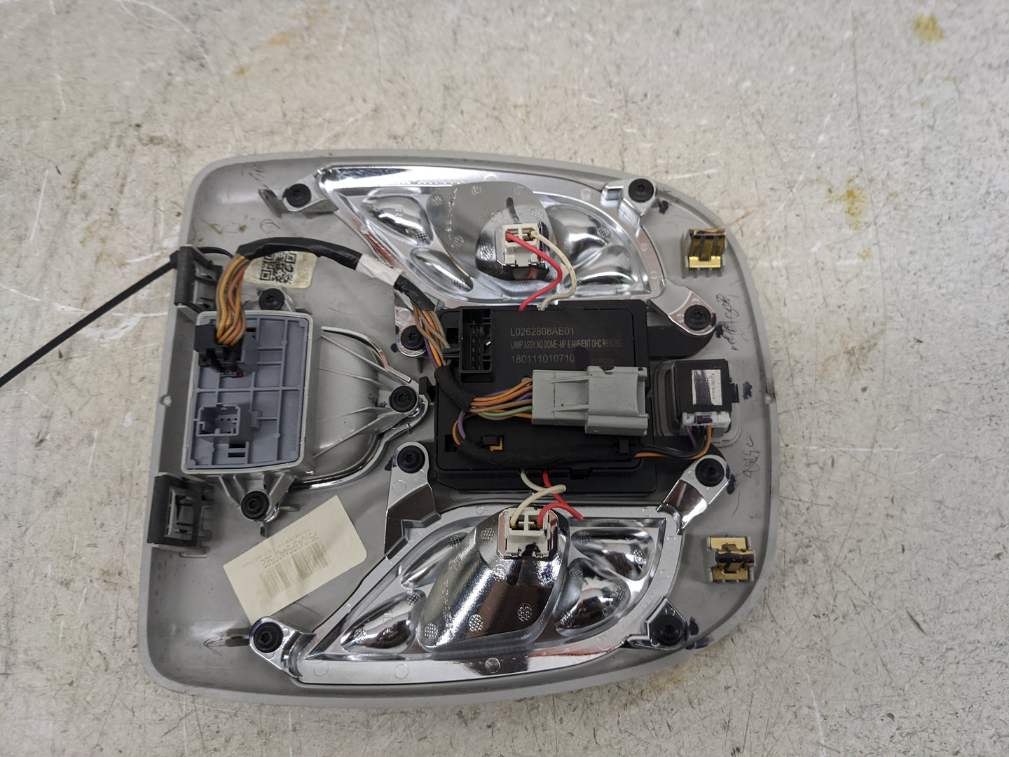 2017 Jeep Compass Overhead Roof Console - Oemusedautoparts1.com