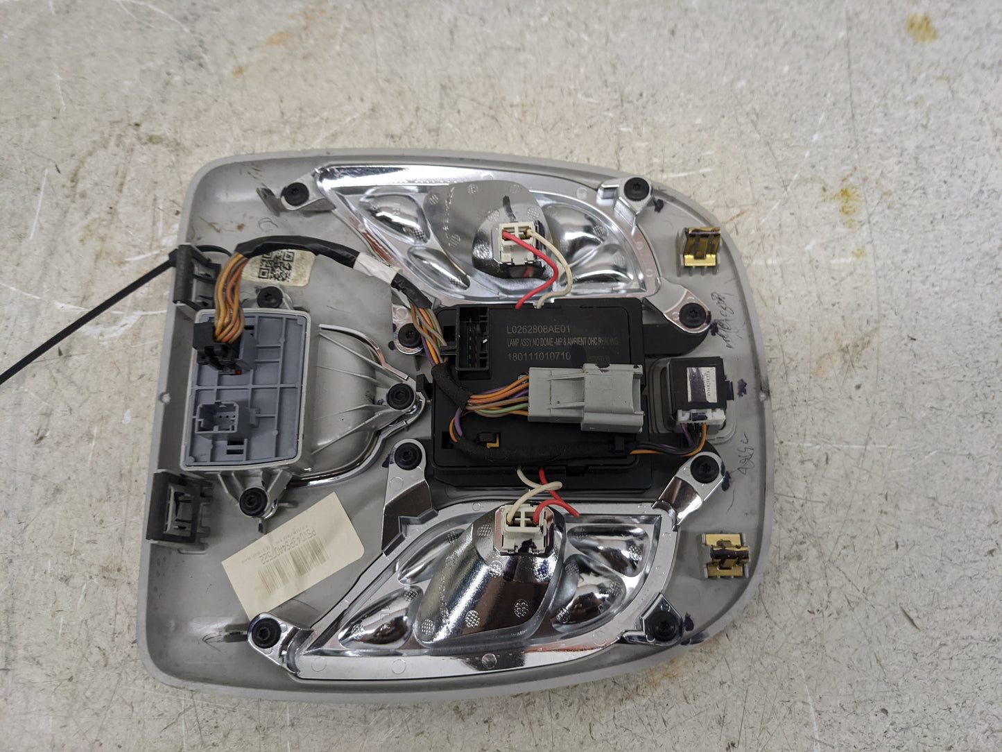 2017 Jeep Compass Overhead Roof Console - Oemusedautoparts1.com