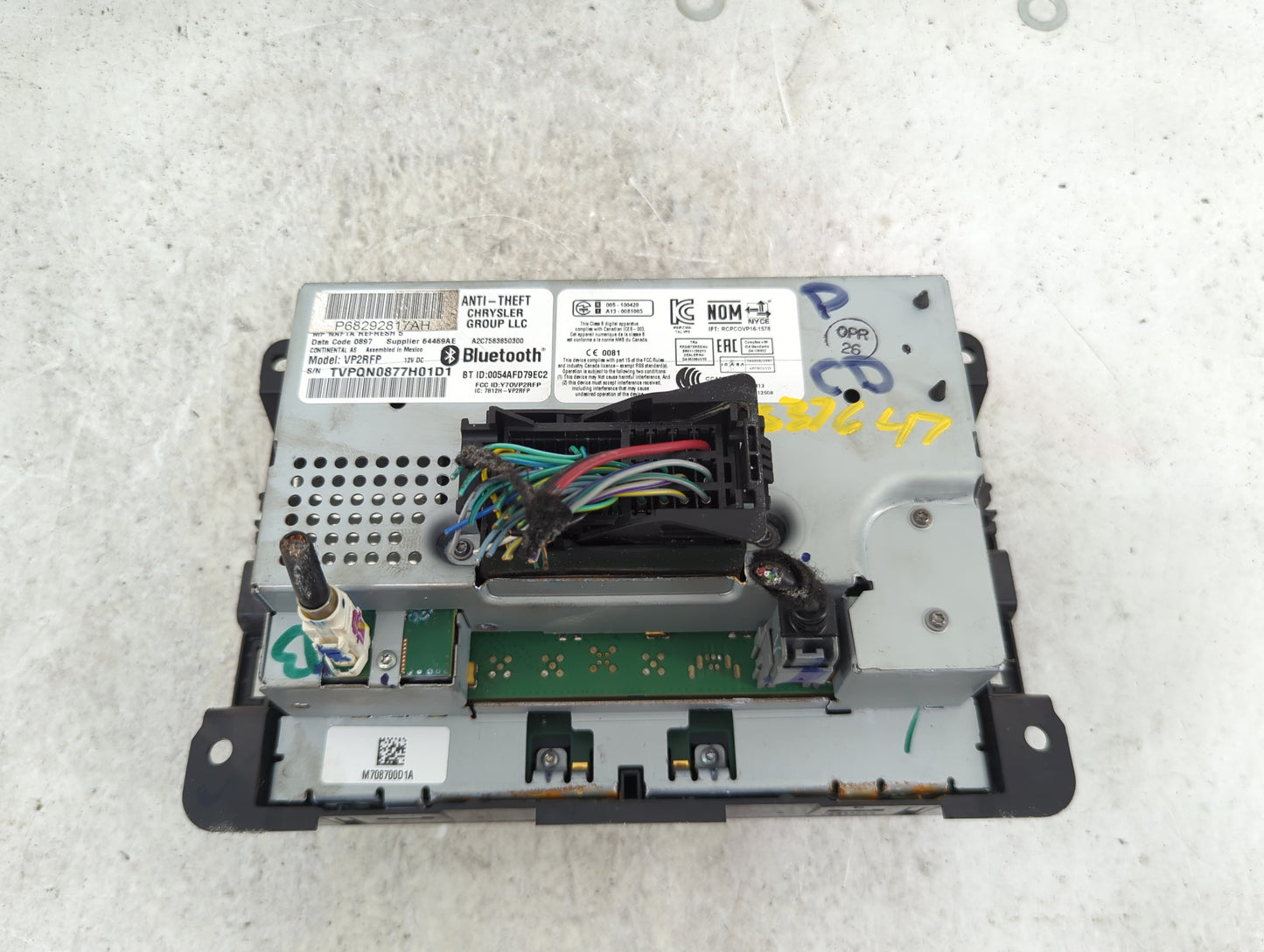 2017 Jeep Compass Radio AM FM Cd Player Receiver Replacement P/N:P68292817AH VP2RFP, A2C7583850300, TVPQN0877H01D1, Y7OVP2RF
