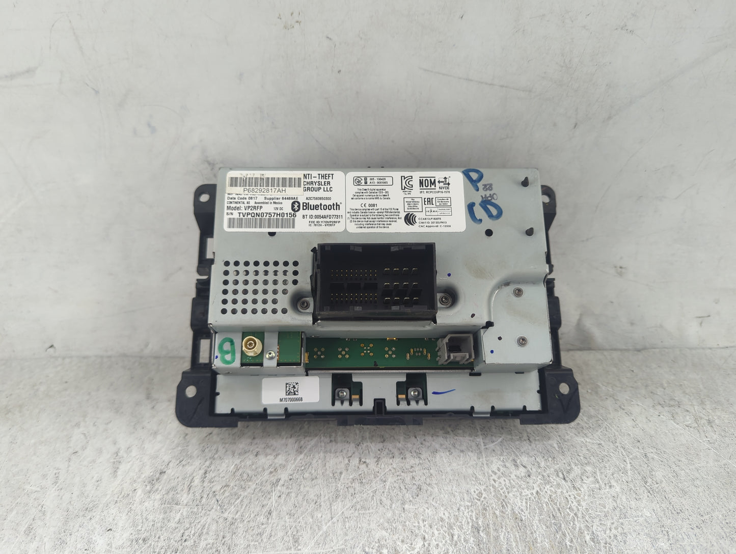 2017 Jeep Compass Radio AM FM Cd Player Receiver Replacement P/N:P68292817AH VP2RFP, Y7OVP2RFP, 7812H-VP2RFP, A2C7583850300 