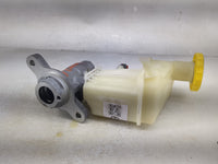 2017 Jeep Compass Brake Master Cylinder 1512839 - Oemusedautoparts1.com