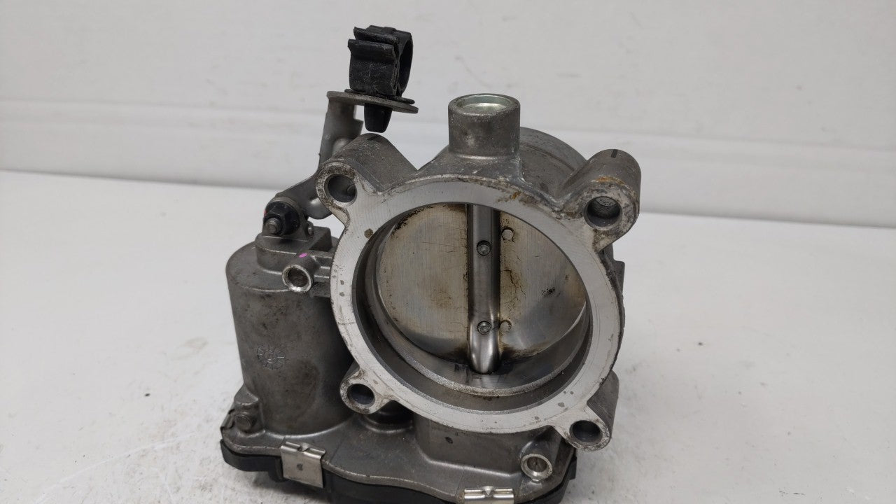 2017-2018 Jeep Compass Throttle Body P/N:04891970AC 04891970AB Fits Fits 2014 2015 2016 2017 2018 OEM Used Auto Parts - Oemu