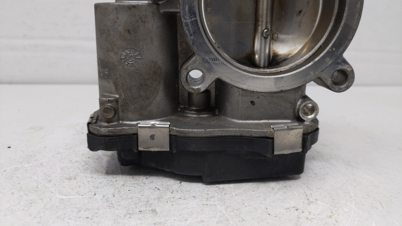 2017-2018 Jeep Compass Throttle Body P/N:04891970AC 04891970AB Fits Fits 2014 2015 2016 2017 2018 OEM Used Auto Parts - Oemu