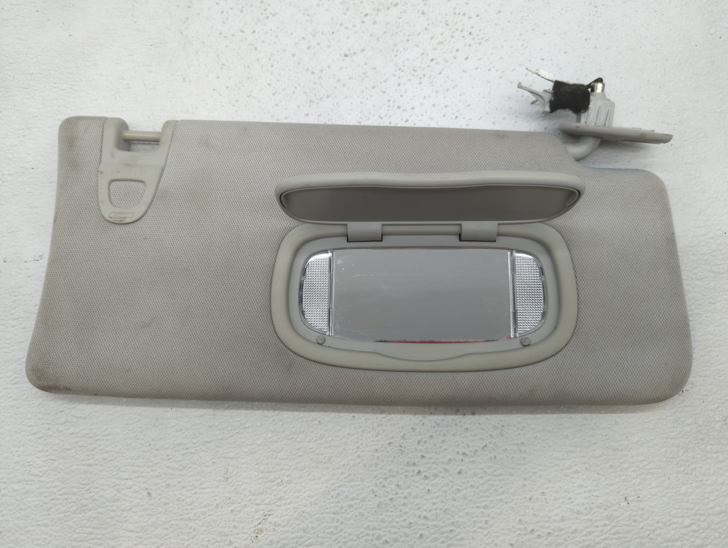 2017 Jeep Compass Sun Visor Shade Replacement Passenger Right Mirror Fits OEM Used Auto Parts - Oemusedautoparts1.com