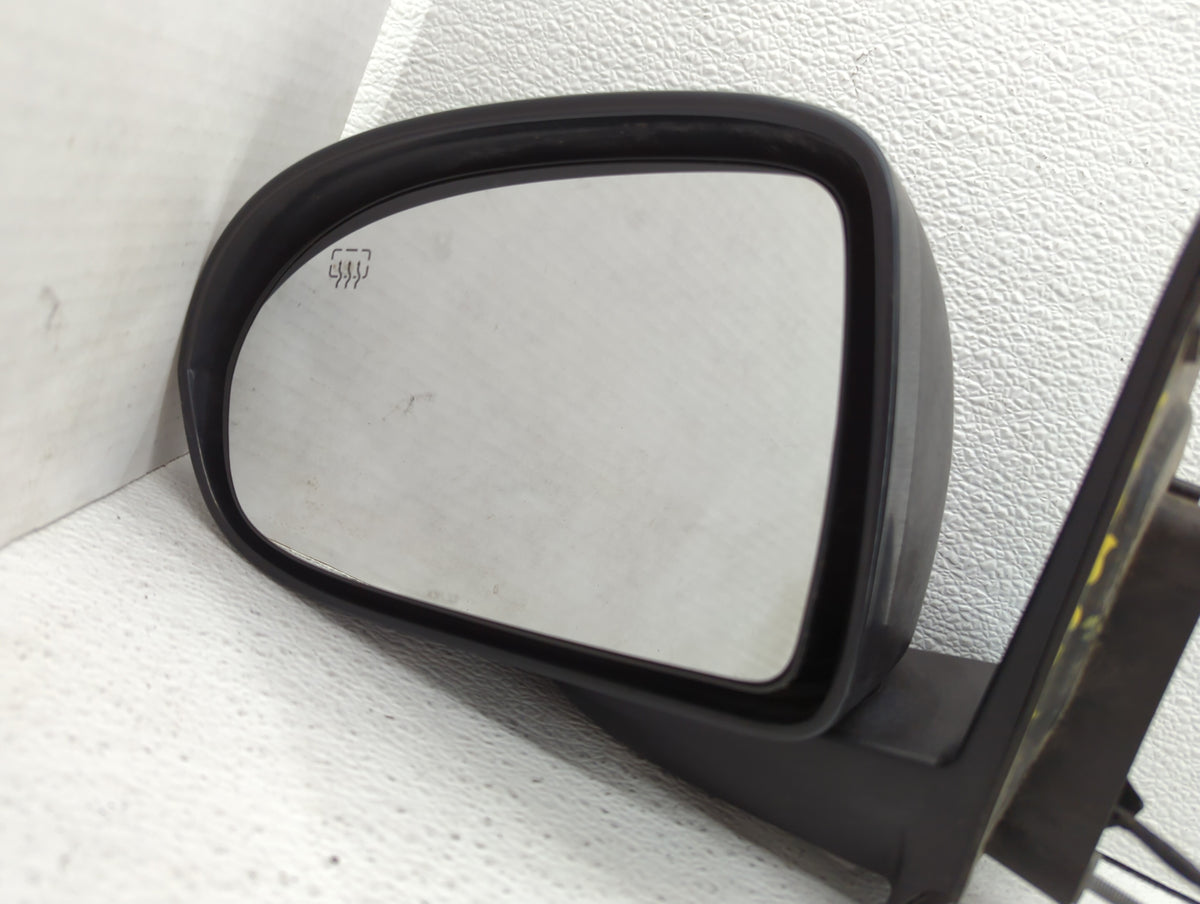 2016-2017 Jeep Compass Driver Side View Mirror - Left Door Mirror OEM Used - Oemusedautoparts1.com