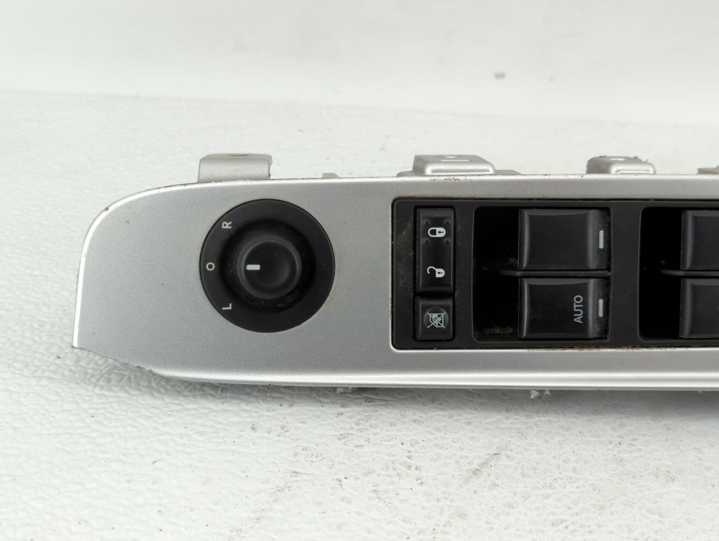 2017 Jeep Compass Master Power Window Switch Replacement Driver Side Left P/N:L0228741AA 04602780AD Fits OEM Used Auto Parts
