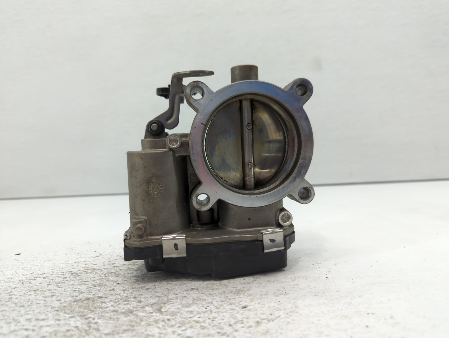 2017-2022 Jeep Compass Throttle Body P/N:04891970AB Fits Fits 2014 2015 2016 2017 2018 2019 2020 2021 2022 OEM Used Auto Par