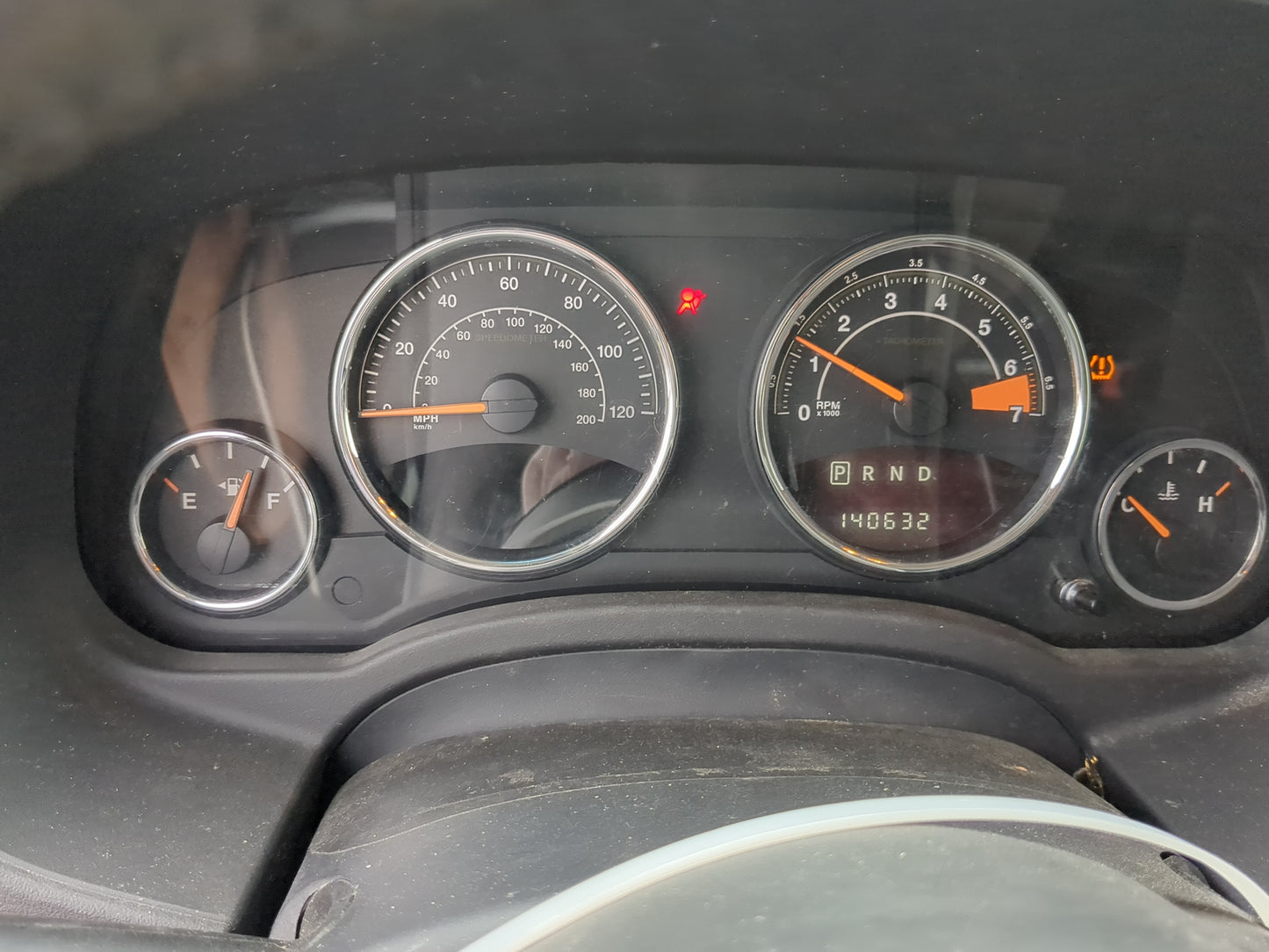2015-2017 Jeep Compass Instrument Cluster Speedometer Gauges Miles:141K Fits Fits 2015 2016 2017 OEM Used Auto Parts - Oemus