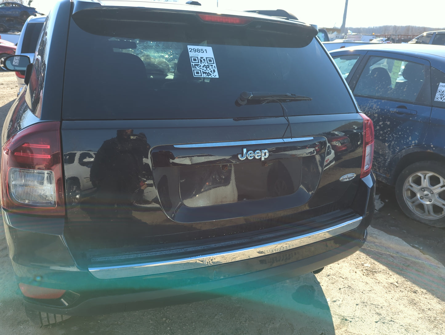 2007-2017 Jeep Compass Trunk/decklid/hatch/tailgate Oem 5005847 - Oemusedautoparts1.com