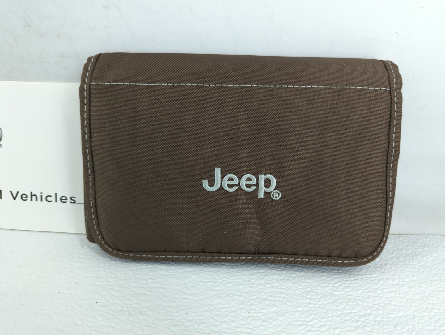 2017 Jeep Compass Owners Manual Book Guide OEM Used Auto Parts - Oemusedautoparts1.com