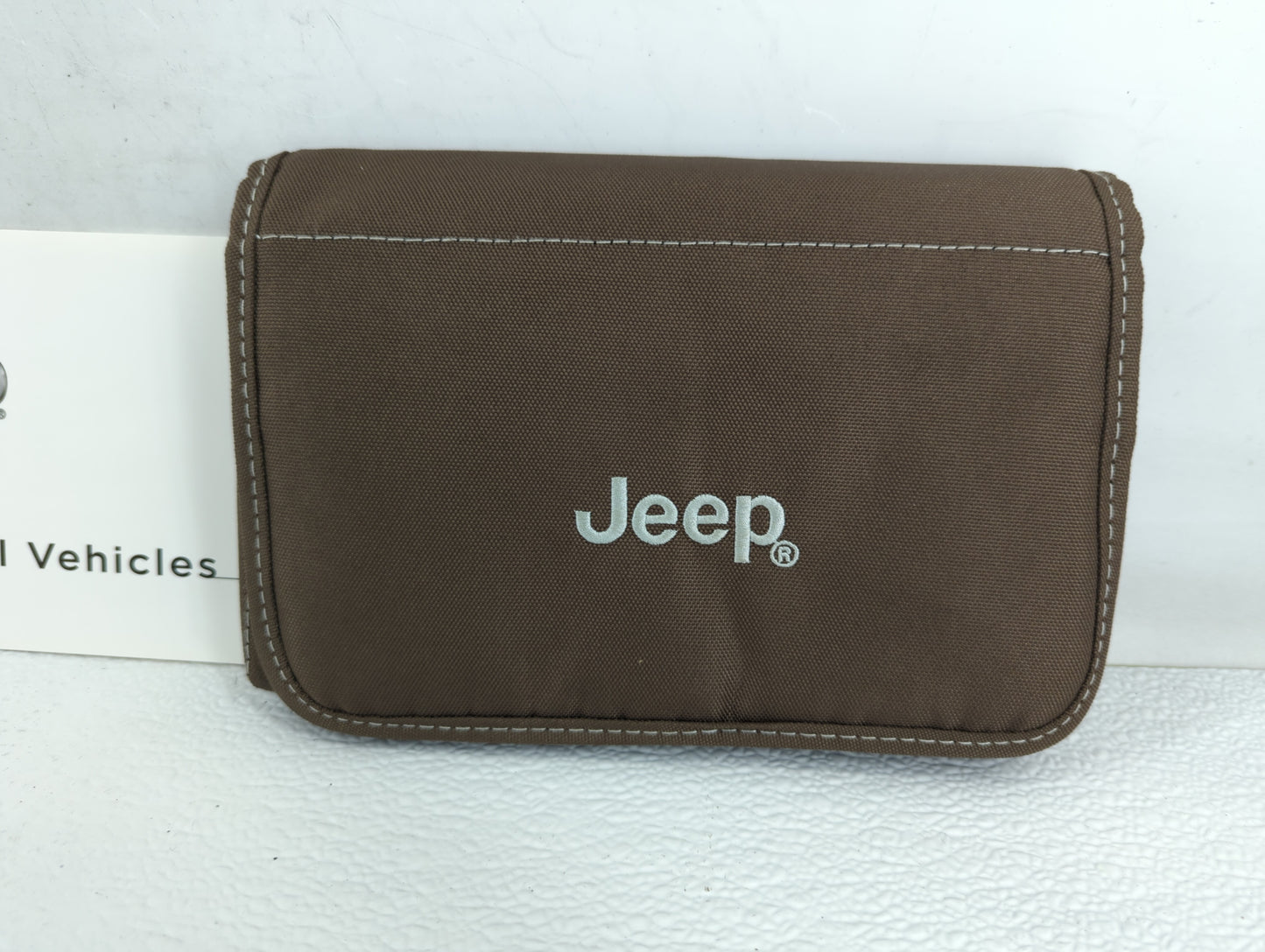 2017 Jeep Compass Owners Manual Book Guide OEM Used Auto Parts - Oemusedautoparts1.com