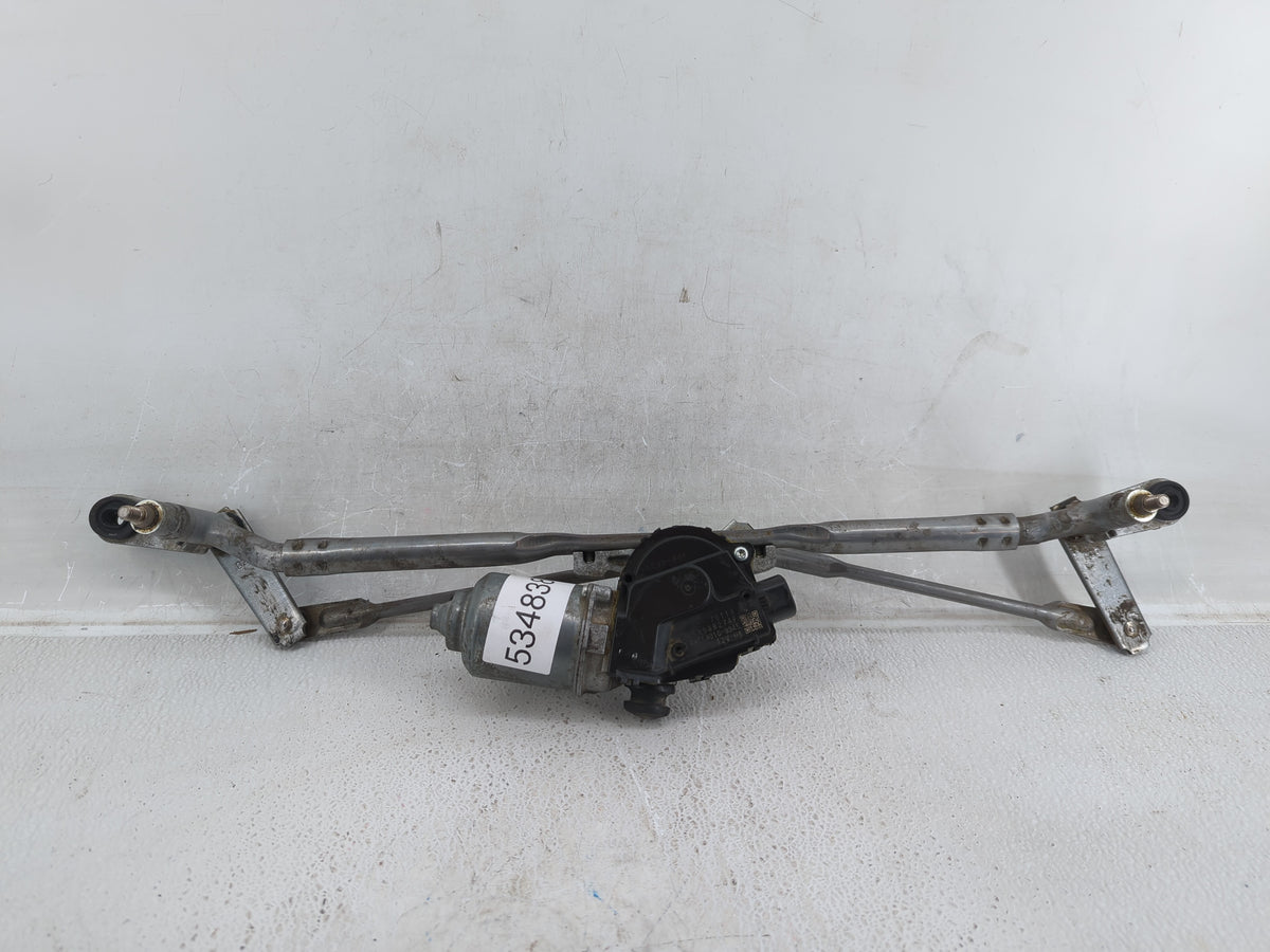 2017 Jeep Compass Front Windshield Wiper Motor P/N:05303827AF Fits OEM Used Auto Parts - Oemusedautoparts1.com